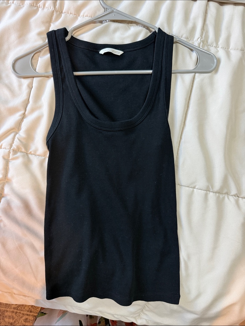 Zara Black Ribbed Scoop Neck Tank Top